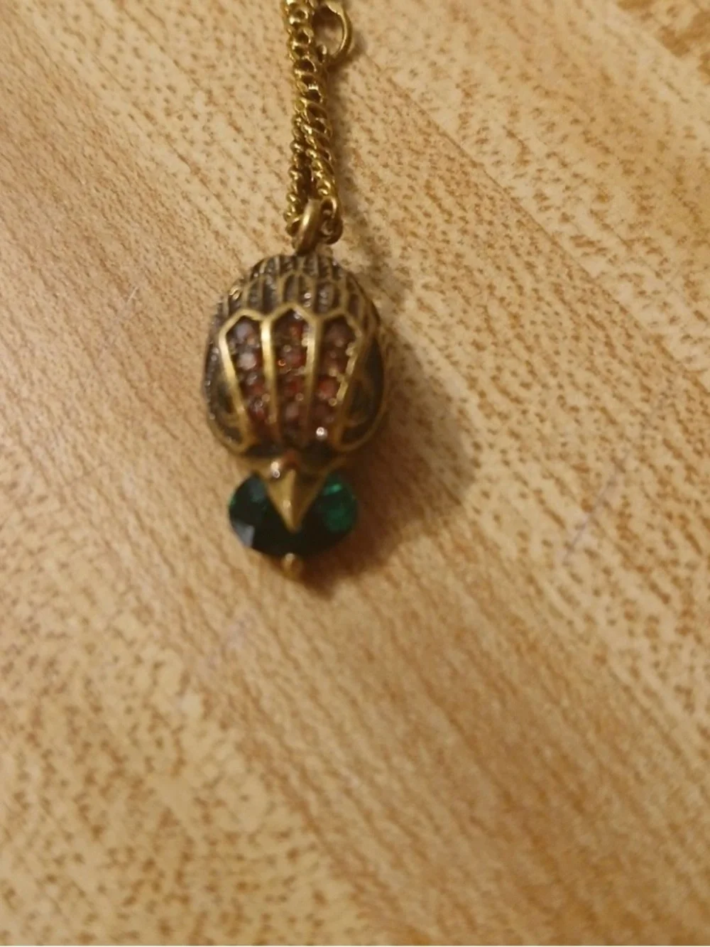 NWT Kurt Geiger Gold/Bronze Eagle Pendant Necklace with Green Stone